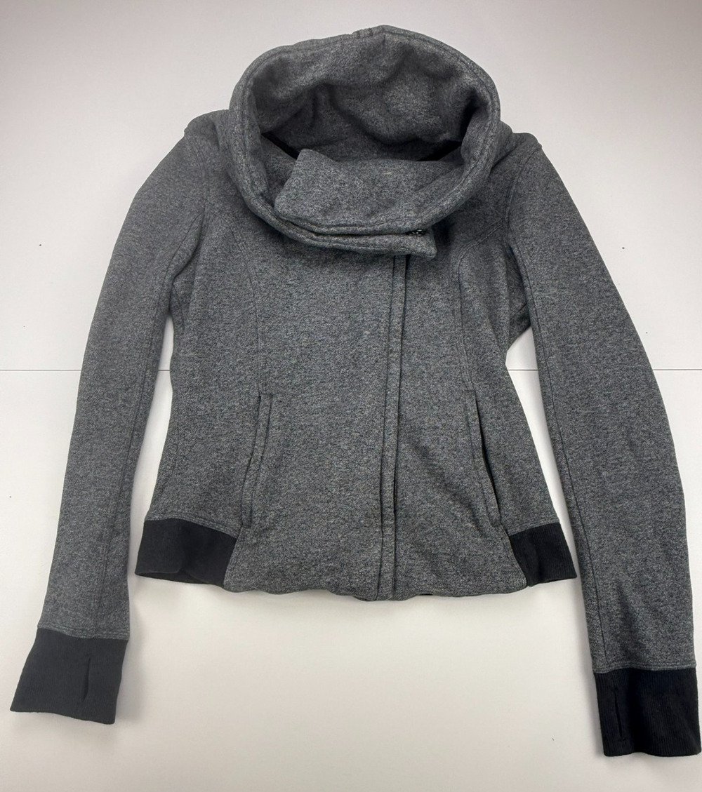Lululemon Cozy Cuddle Up Jacket Womens 10 Gray Black Cowl Neck Full Zip Fleece